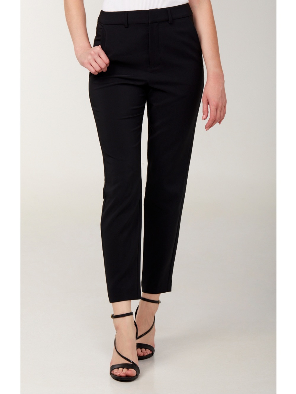 NWT Express Influencer Black Cropped Tailored Ankle Pants Sizes 2 & 6